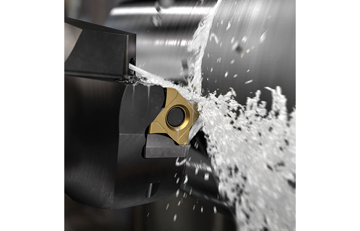 Système Sandvik avec double arrosage HP
