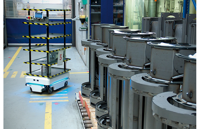 MiR automatise et flexibilise les flux logistiques