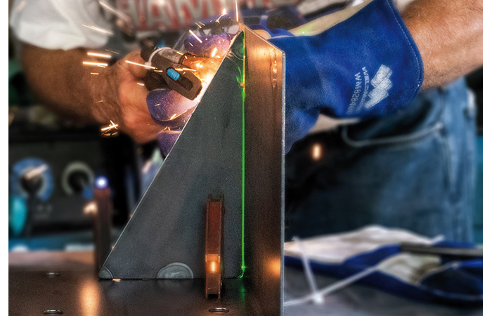 Assistance 3D laser Faro pour le montage