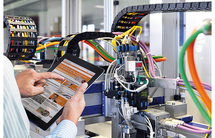 Site internet Igus pour les chaînes porte-câbles