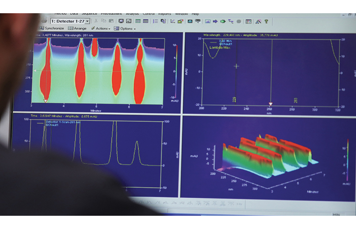Laboratoire IESPM de suivi des huiles solubles