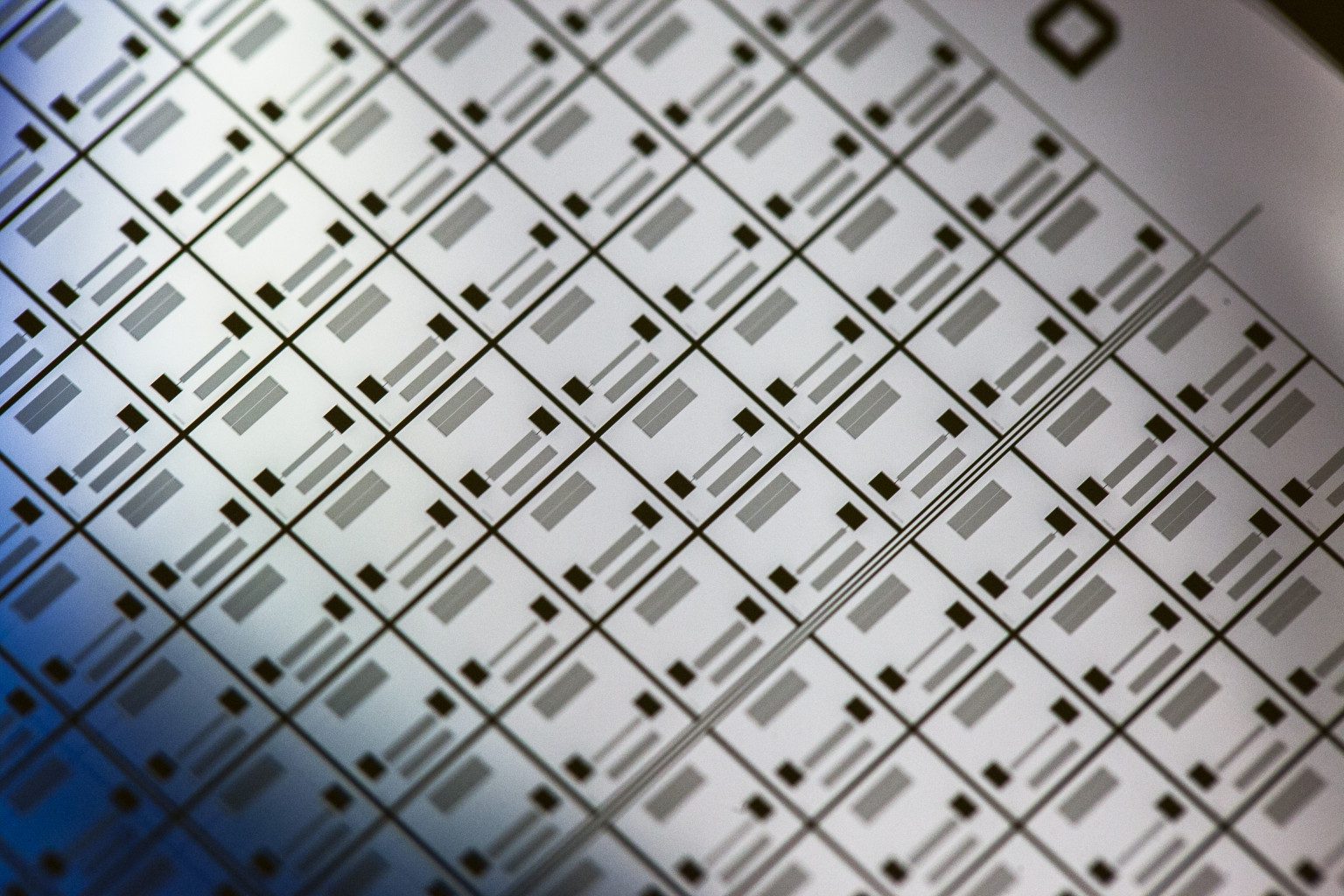 Microstructuration de matériaux diélectriques