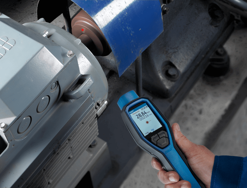 Trois tachymètres portatifs pour la collecte des données de maintenance