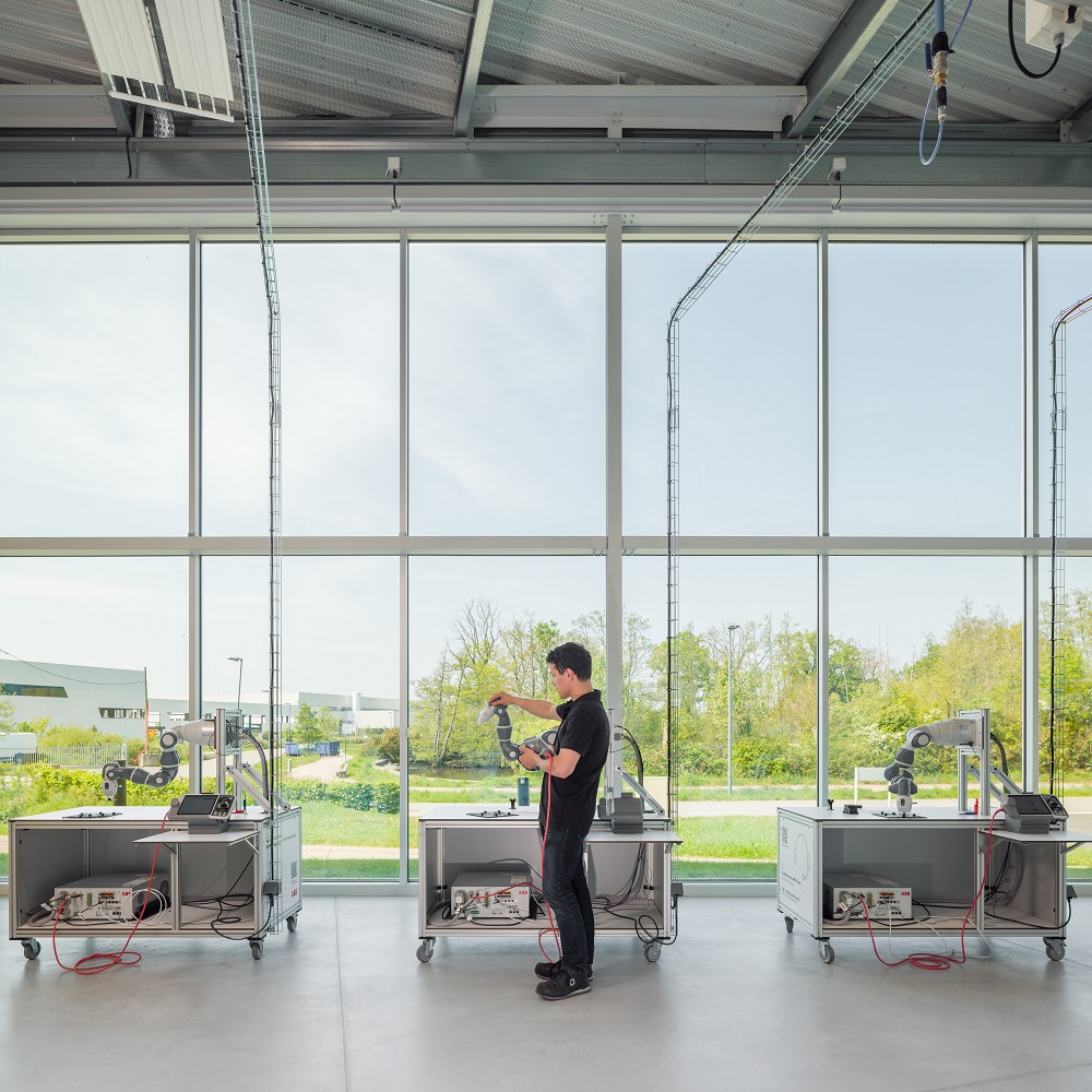 La Fab’Academy répond à la pénurie d’automaticiens