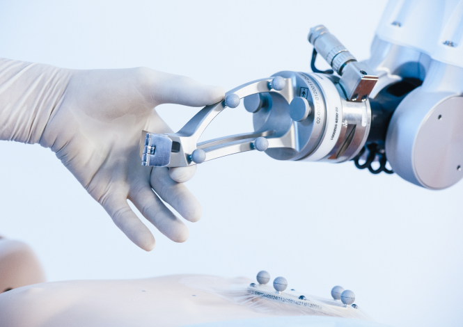 Le français Quantum Surgical vend son premier robot aux Etats-Unis