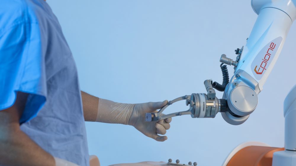 Nouveau succès du robot Epione dans le monde médical