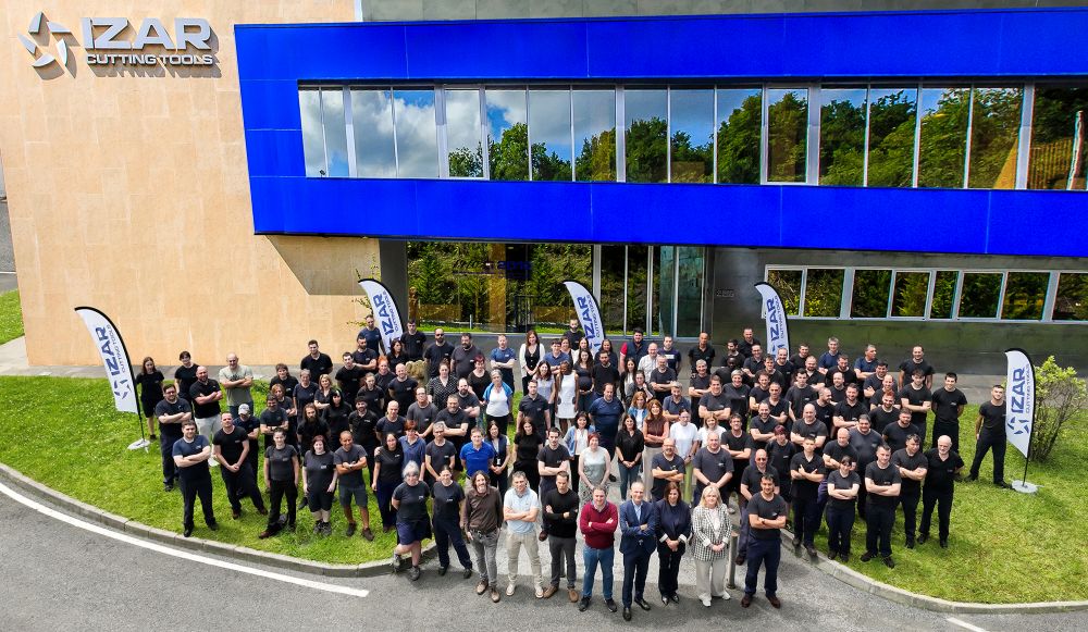 Clients satisfaits au plus haut pour Izar