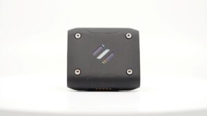 Louis, un appareil de protection auditive qui permet de dans les environnements bruyants.